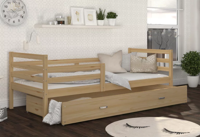 Dětská dřevěná postel RACEK P1 + matrace + rošt ZDARMA